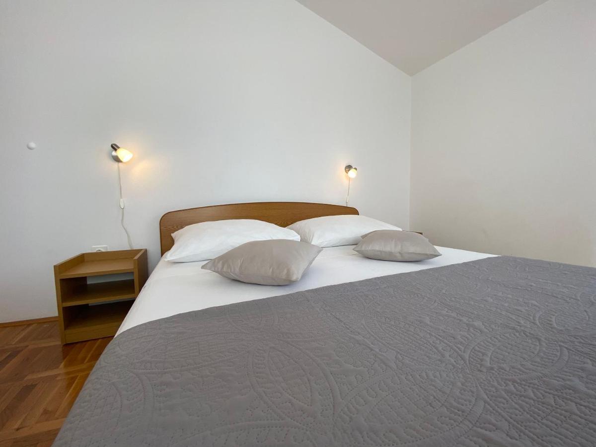 Apartments Pulic Žaborić Eksteriør billede