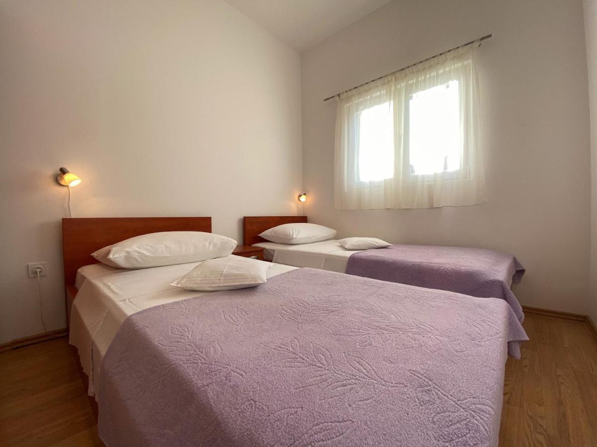 Apartments Pulic Žaborić Eksteriør billede